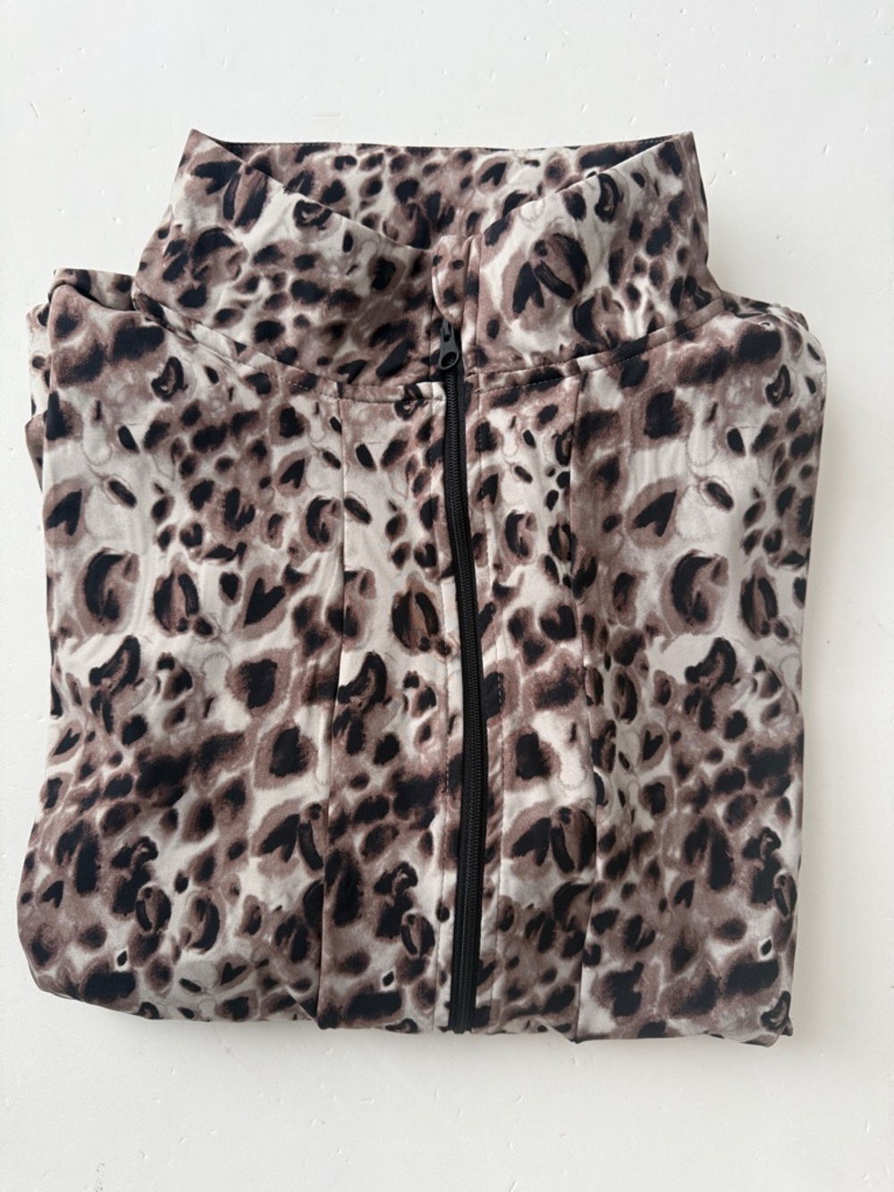 Leopard Print Bomber Jacket in Brown and Black Size Medium - Picture 9 of 10
